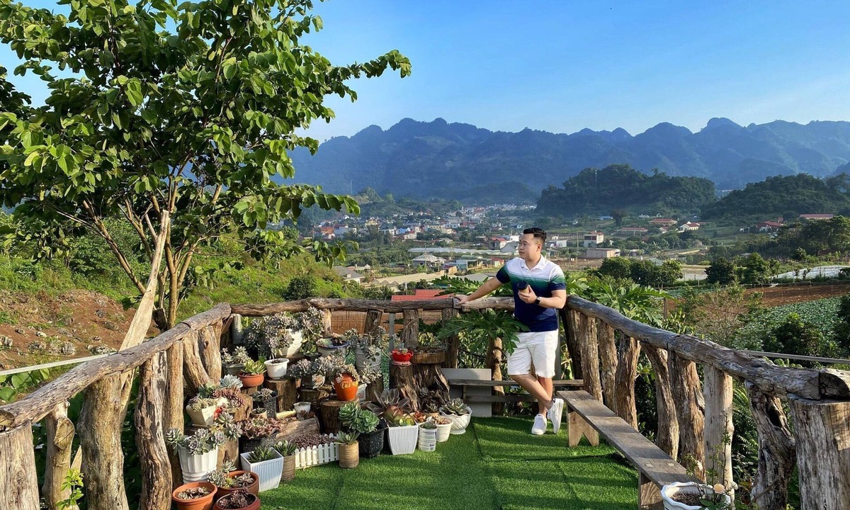 Moc Chau Hostel | Doi Thong Moc Chau - by BAY LUXURY