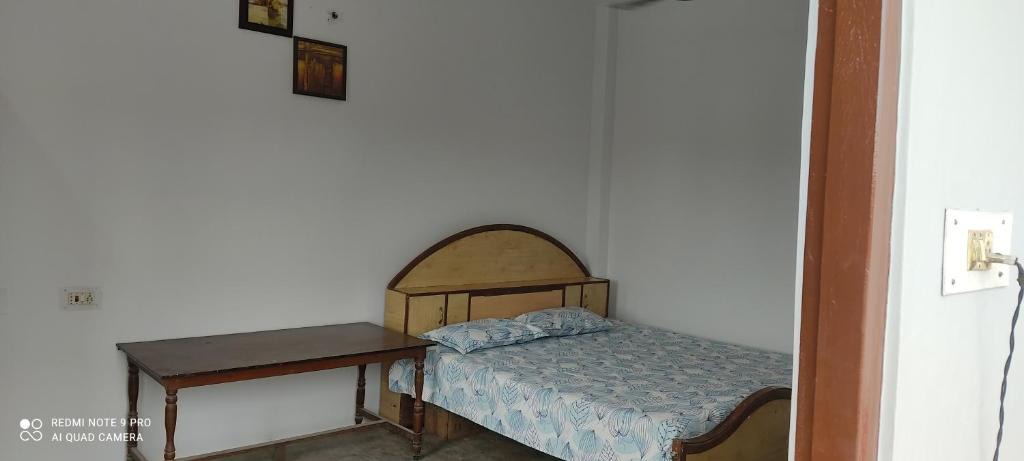 Gorakhpur House | Double Bedroom in Homestay