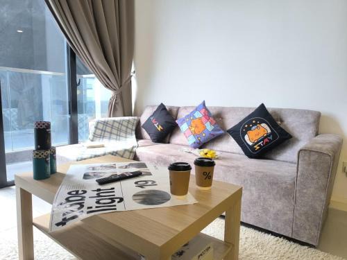 Medini Apartment | DP Cozy Family-Friendly 2BR Retreat By STAY
