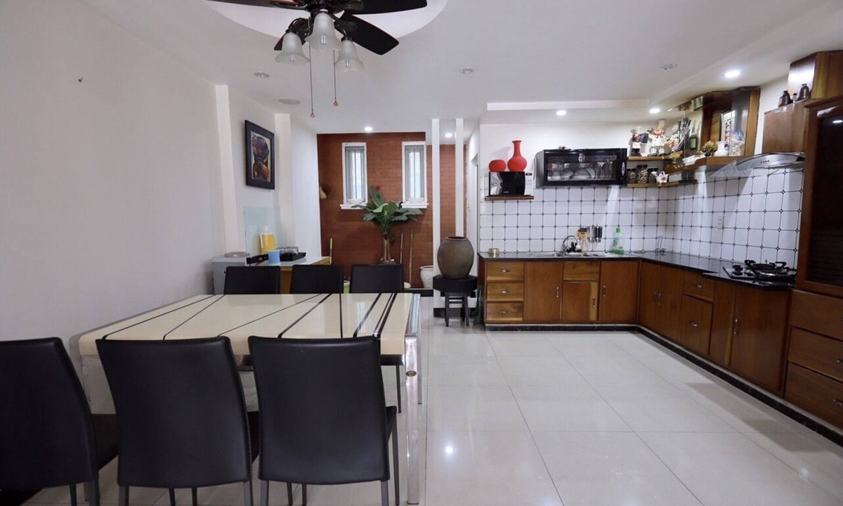 Da Nang City Centre House | DQ House Da Nang close to airport