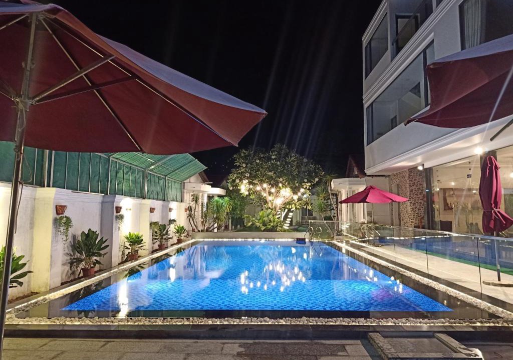 Cam Lam House | Dragon Bay Hotel