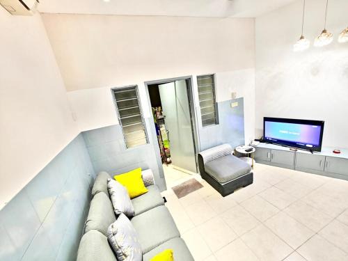 Kuala Lumpur Apartment | Dutamas - Two Bedroom Apartment