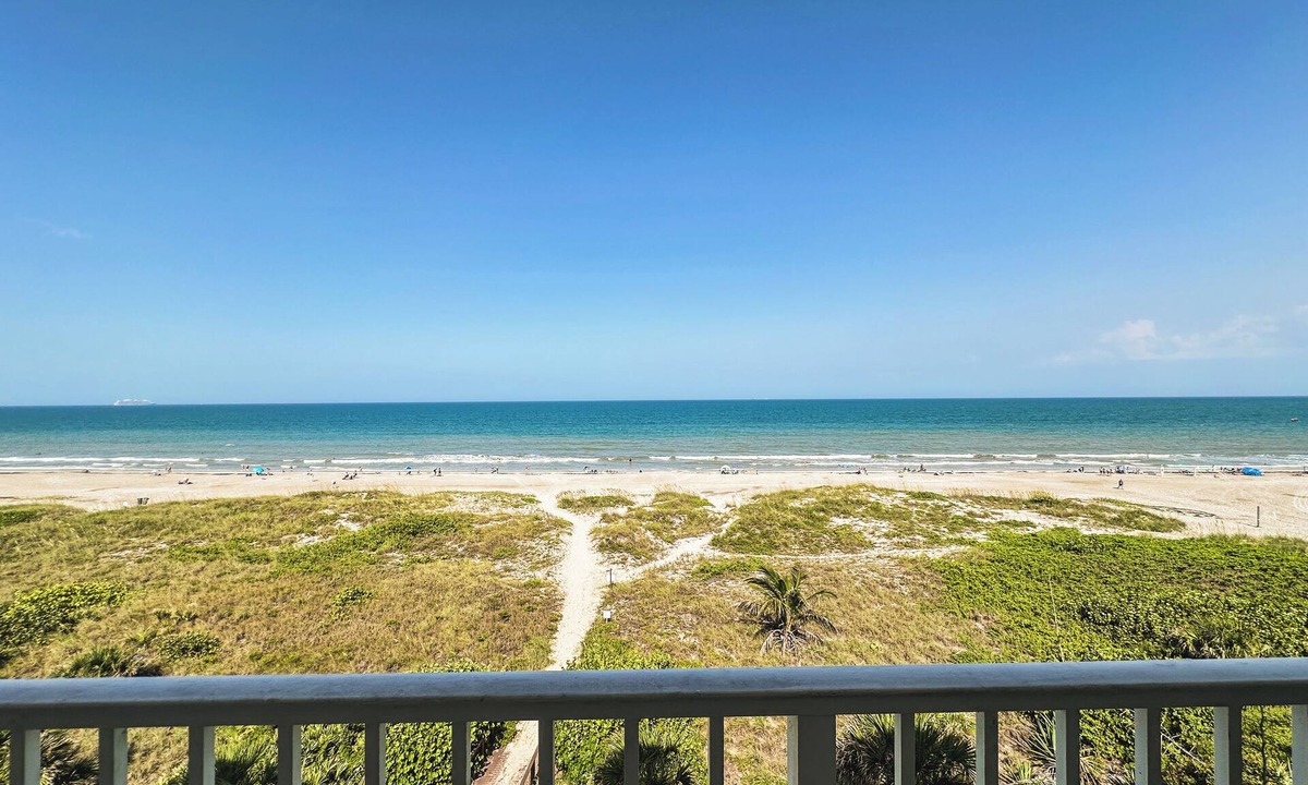 Cocoa Beach Condo | ~Dynamic 6th Floor, Direct Ocean Front Condo in Cocoa Beach @ Sandcastles~