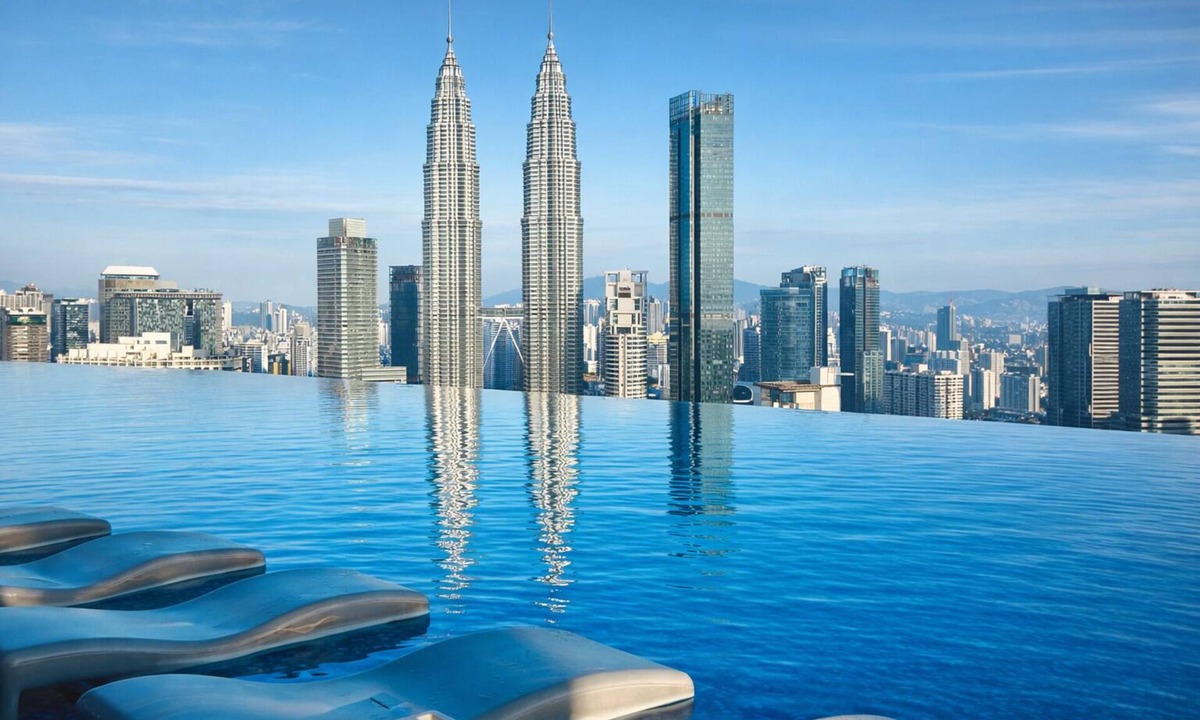 Golden Triangle Apartment | Eaton Residences KLCC by Luna
