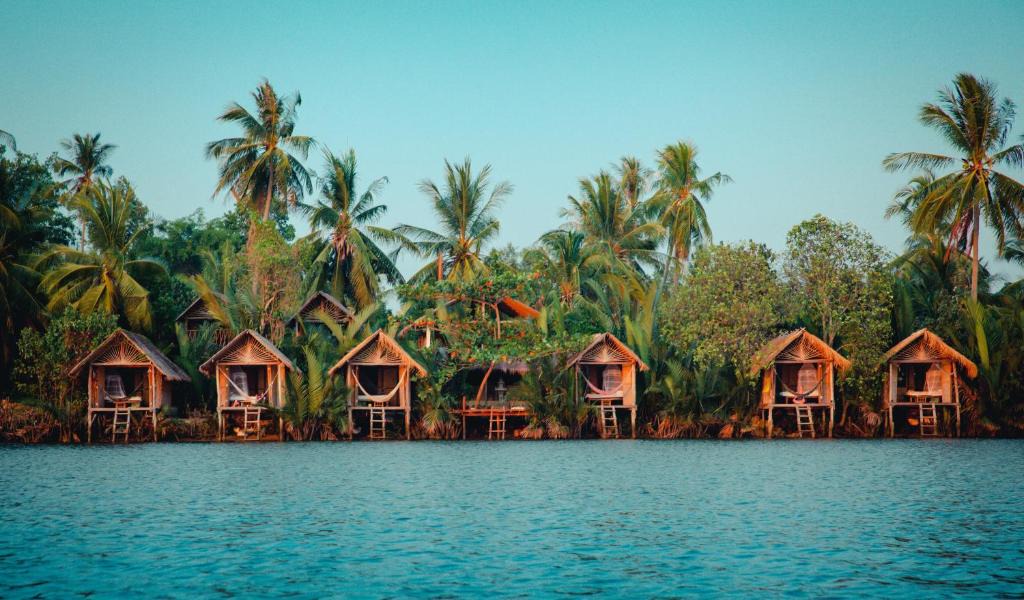 Kampot Hostel | Eden Eco Village