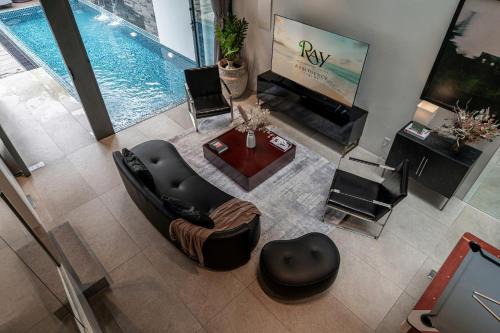 Thao Dien Villa | Elegant 6BR Pool Villa in Thao Dien, D2 by Raymond