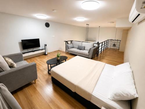 Taman Midah Apartment | Enjoy your moment with quality service
