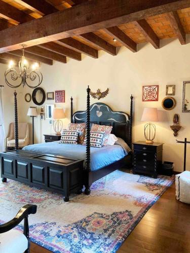 Zona Centro House | Exclusive Luxury Guest Center House
