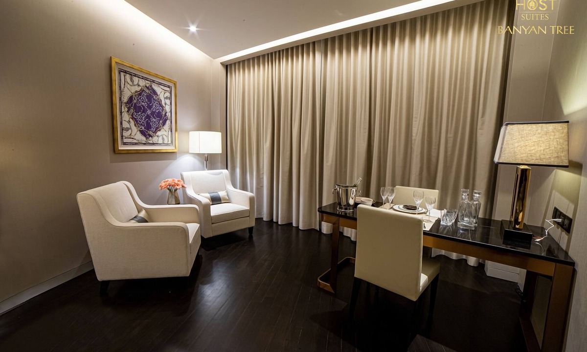Golden Triangle Apartment | Executive King Ph Suites at Banyan Tree -2