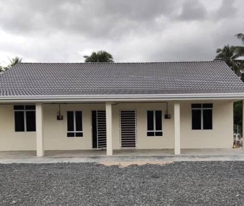 Kangar House | Family Homestay - Rumah berkembar