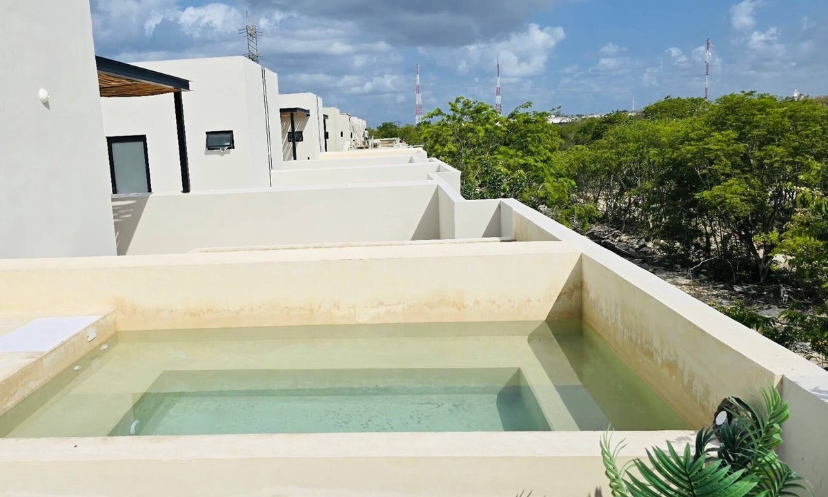 Puerto Juarez House | Family size spacious paradise by the sea with a private rooftop pool!