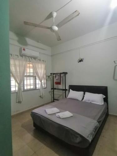Kampung Sura Masjid Hotel | FBS Inn Dungun