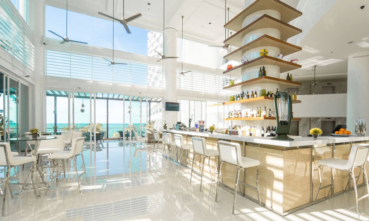 Tanjung Bungah Hotel | Flamingo By The Beach Penang