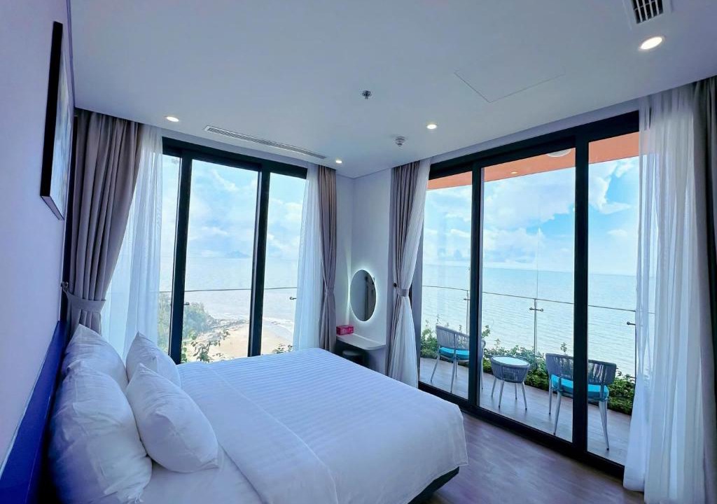 Hoang Hoa Apartment | Flamingo Hải Tiến, Căn hộ 2 phòng, tầng cao view quang cảnh đại dương