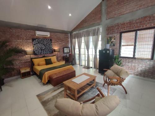 Kampung Mawar Villa | Forest Pool Villa