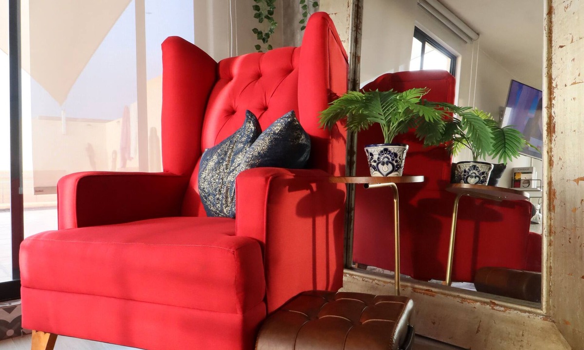 Santa Maria la Ribera Apartment | “Full Apartment with Private Terrace – Pet Friendly”