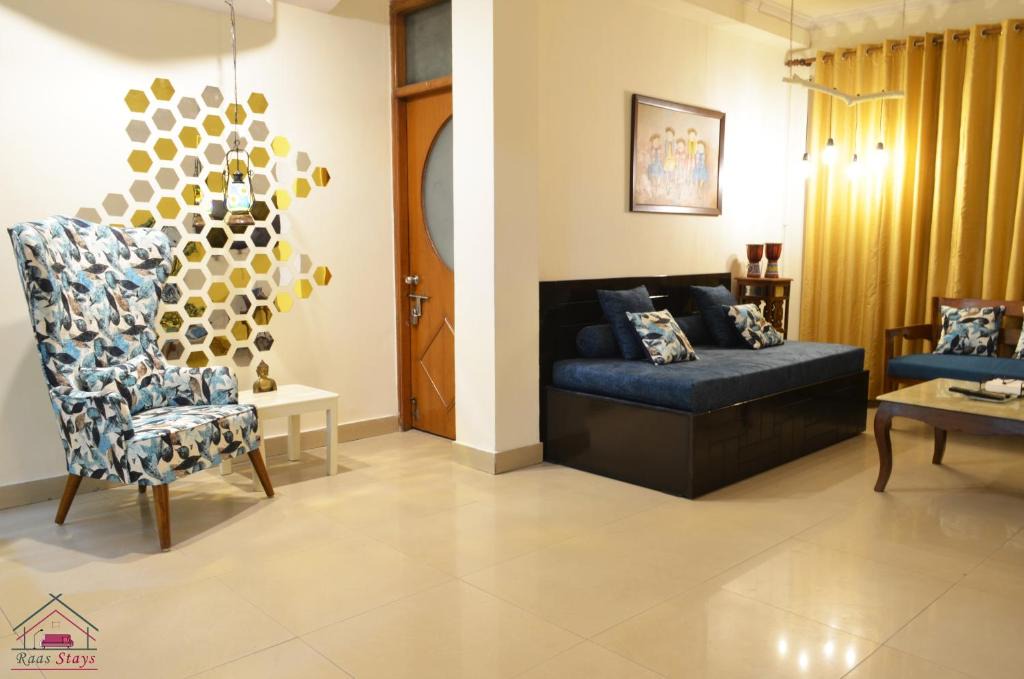 Greater Kailash Apartment | Furnished 2 Bedroom Independent Apartment 2 in Greater Kailash - 1 Delhi