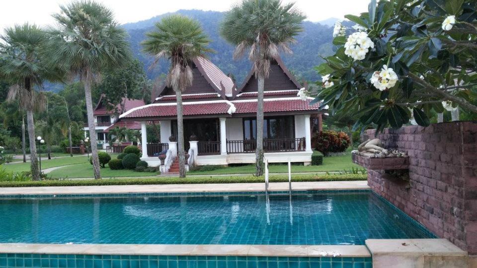 Ko Chang Villa | Gardenia Oceanfront Villa