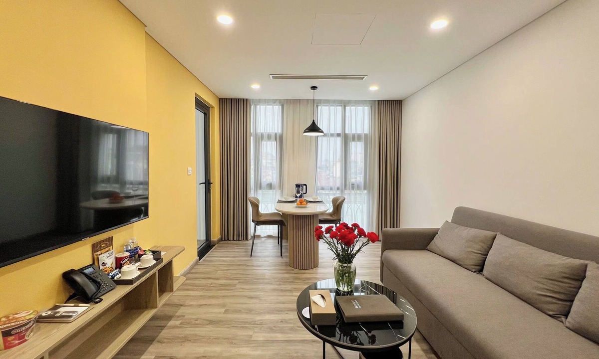 Dich Vong Hau Apartment | GEM Hotel & Residence