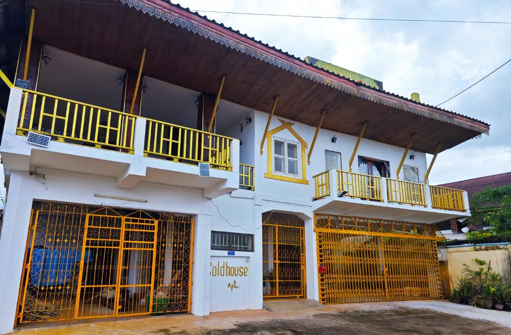Vientiane Apartment | Gold house apartment