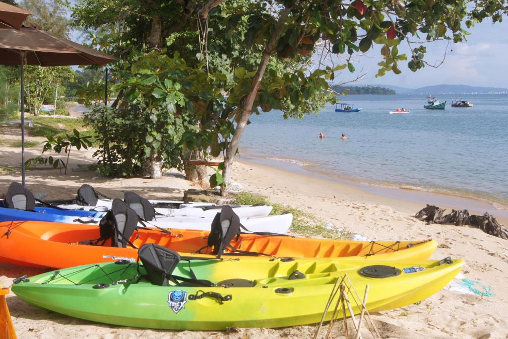 Cua Can Village Hotel | Gold Sand Beach Bungalow