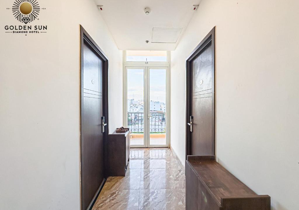 Tan Thuan Tay Hotel | Golden Sun Hotel Apartments 7 - Quận 7