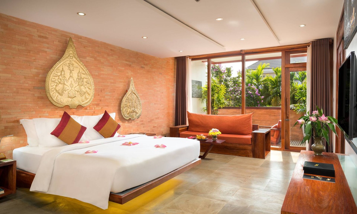 Downtown Siem Reap Hotel | Golden Temple Residence
