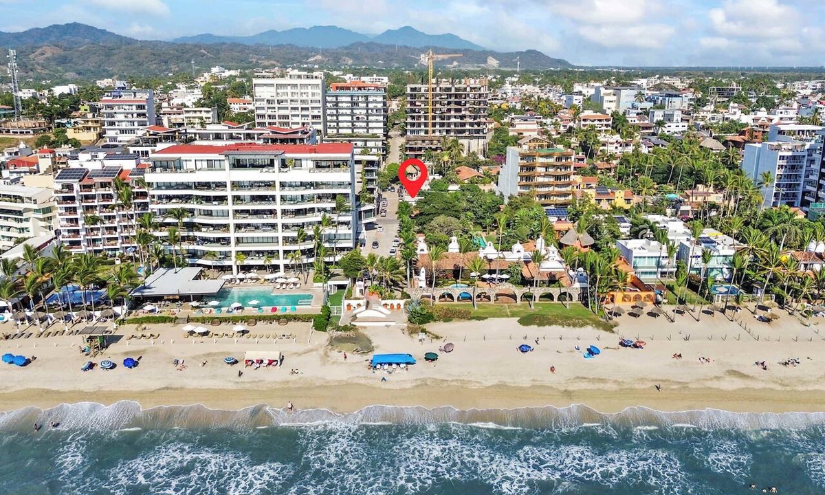 Bucerias Apartment | Golden Zone 1BR - Only 99 Steps to Beach!