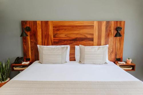 Campo de Golf Fonatur Hotel | Gorgeous King Room Exclusive Boutique Hotel Cabo