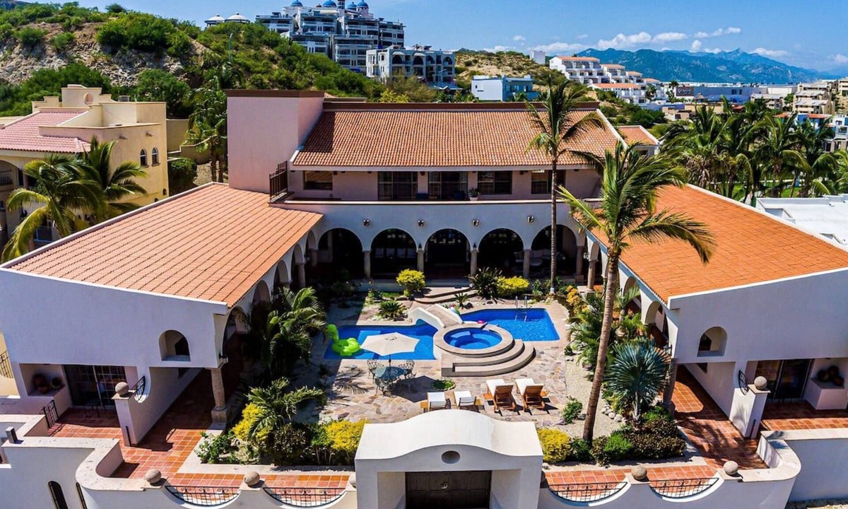 Campo de Golf Fonatur Villa | Gorgeous View Spanish Villa near beach & town! Sleeps 20! Maid service included
