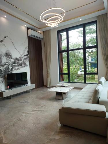 Gelang Patah Villa | Green Haven Villa at Forestcity-8 paxes