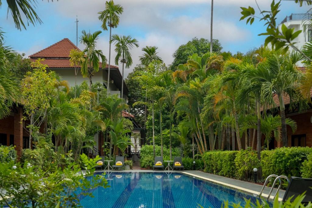 Taphul Village Area Hotel | Green Morodoc Garden Hotel