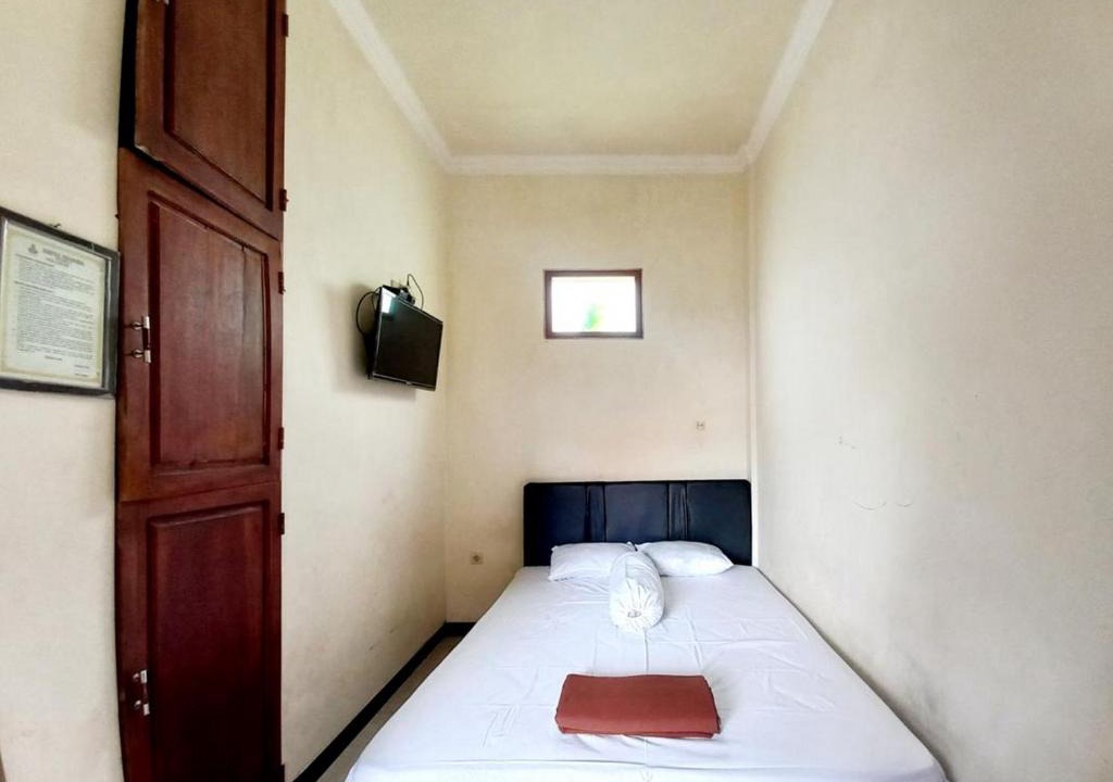 Probolinggo Hotel | Griya Juanda Syariah near RS Dharma Husada Probolinggo Mitra RedDoorz