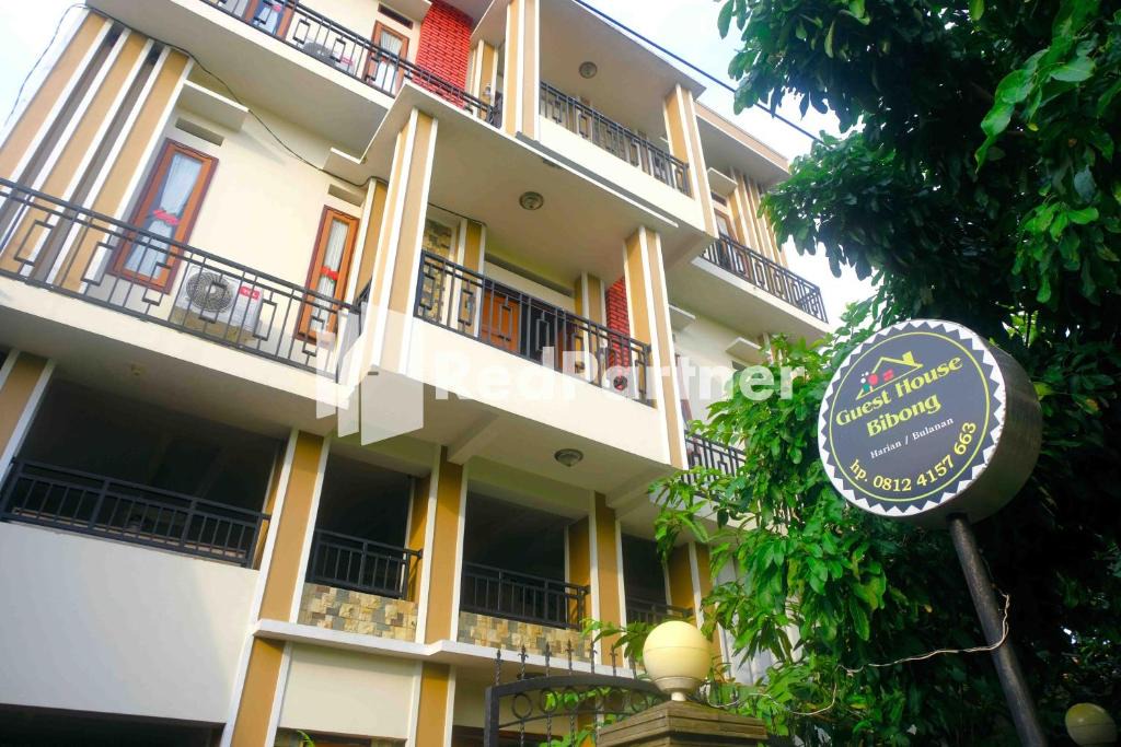 Makassar Hotel | Guest House Bibong Makassar Mitra RedDoorz