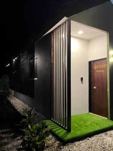 Batu Pahat House | Gurindam Homestay