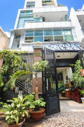 Ba Queo Hotel | Hồng Lực Hotel HCM