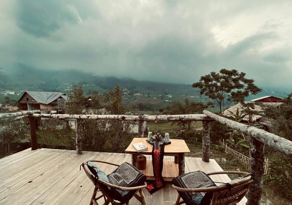 Sa Pa Ski Chalet | H’nee House Ta Van
