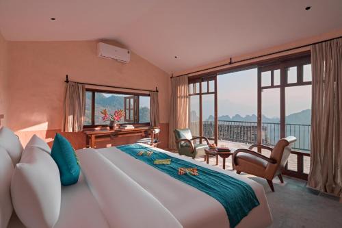 Dong Van Cabin | Ha Giang Aya Lodge by Localvietnam