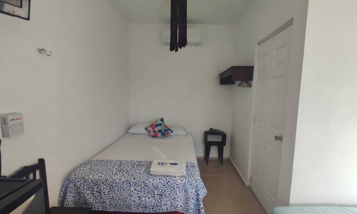 Downtown Holbox Apartment | Habitacion 11 Tiburón Alfombra Squalosplace