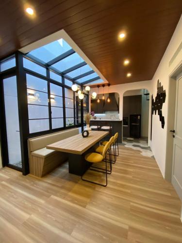 Padalarang Villa | Haha house
