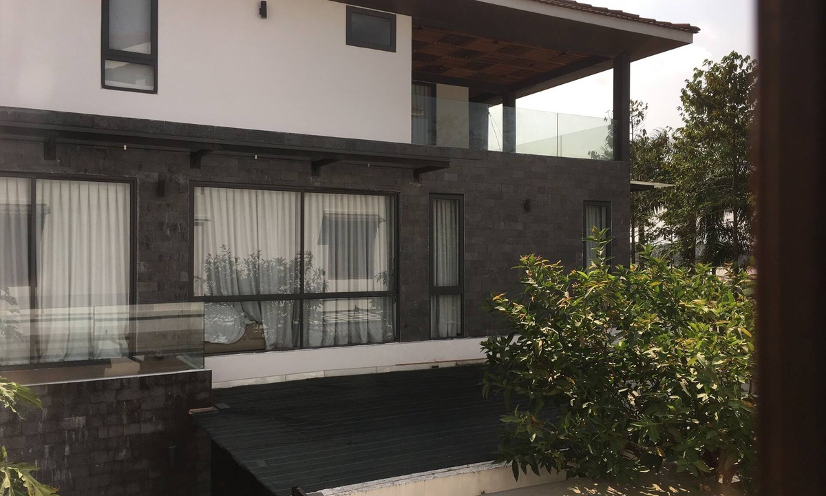 Quang Ngai Hotel | Hana Riverside Villa
