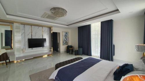 Kampung Paroi Apartment | Hannah Sim House