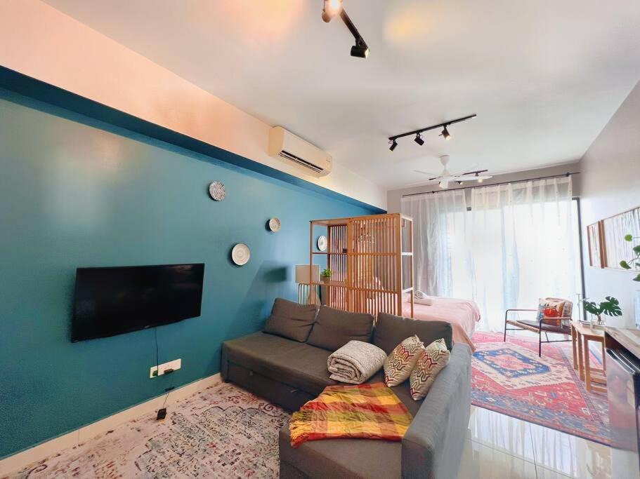 Sungai Buloh Apartment | Heritage Studio with Balcony D'Sara, Direct MRT Kampung Selamat, near Thomson and Sungai Buloh Hospital