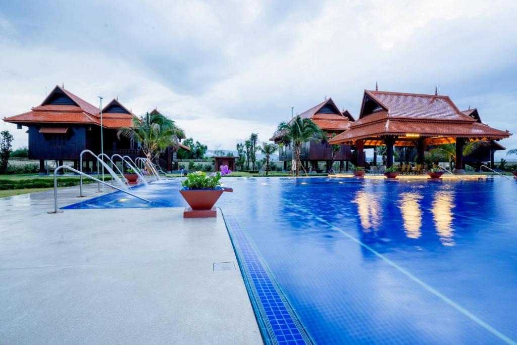 Kampot Villa | Heritage Village Resort