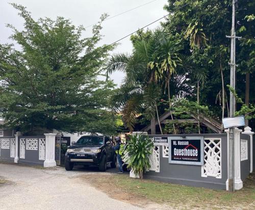 Batu Buruk House | Hj Hassan Guest House- Studio Unit