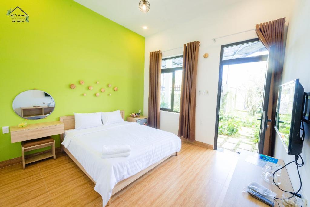 Tuy An Hotel | Hoàng Ngọc's House