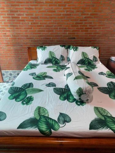 Tay Ninh House | Hoa Viên Homestay Rừng Lan