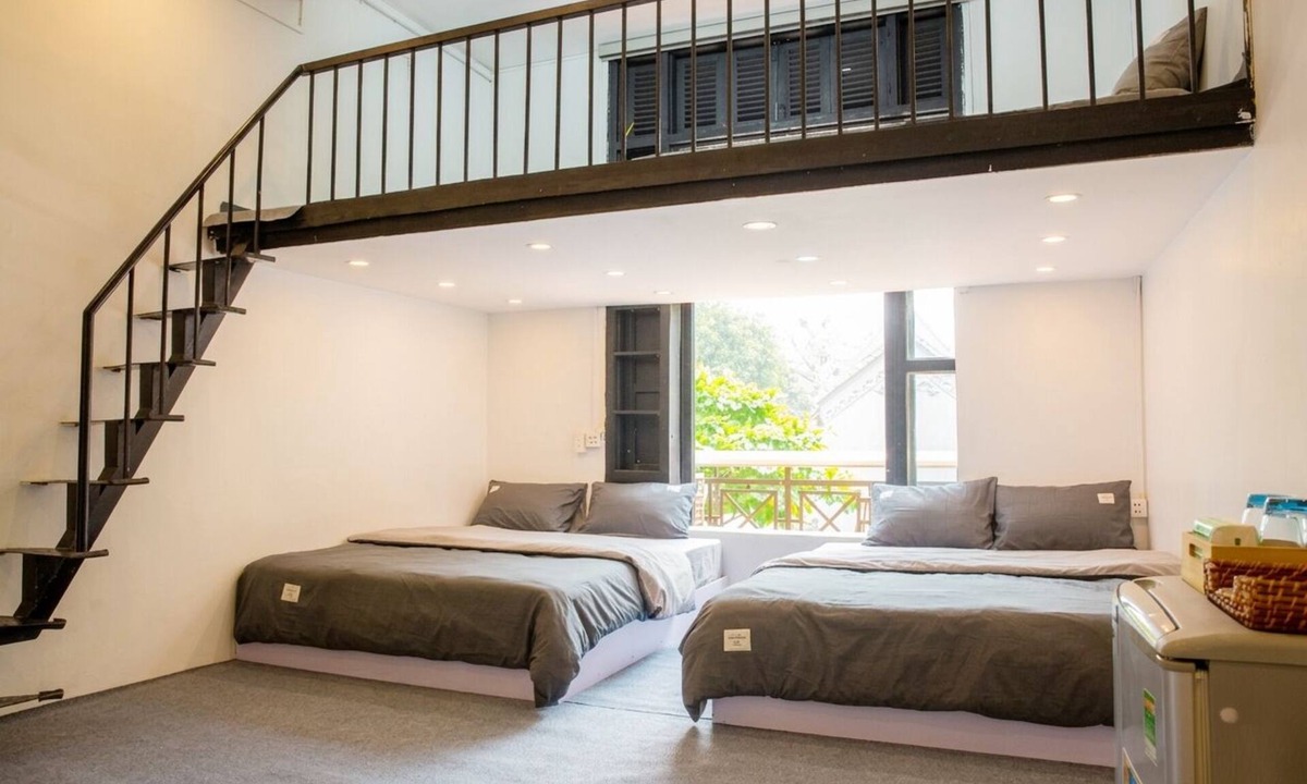 Hang Bac House | Hoan Kiem Lake View/Balcony/3Q Beds/6 Pax