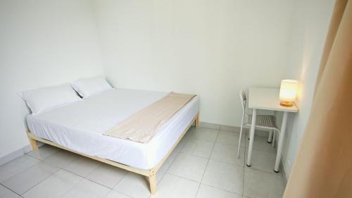 Baru Puchong Apartment | Home Sweet Home Shared Toilet Bathroom & Shared Kitchen