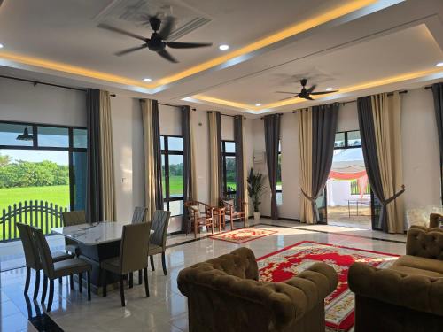 Kota Bharu House | Homestay AH Binjai Islamic Only